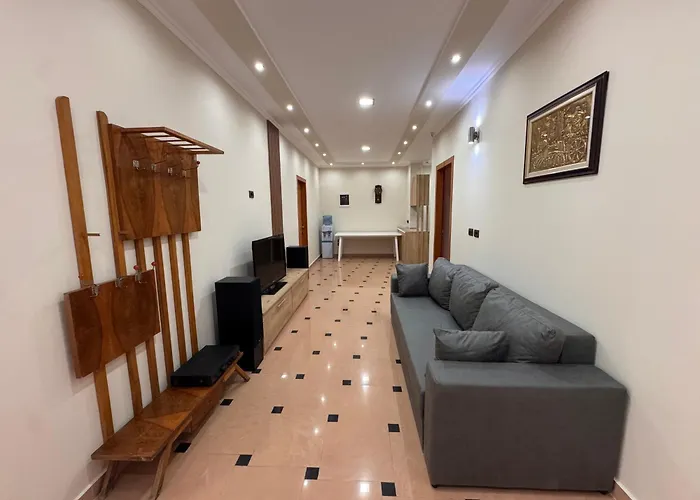 Diora بيت شباب إلباسان